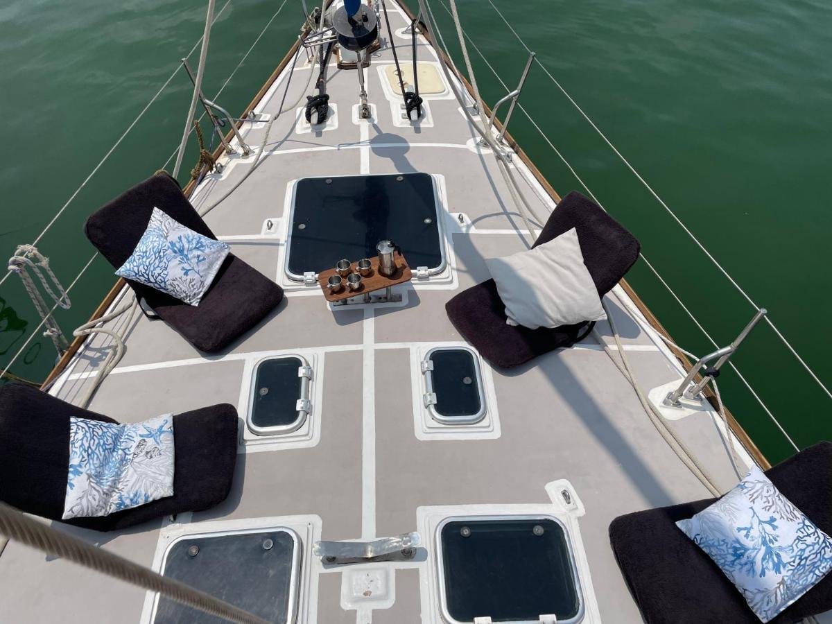 Sailboat B&B On Board Catania Exterior foto
